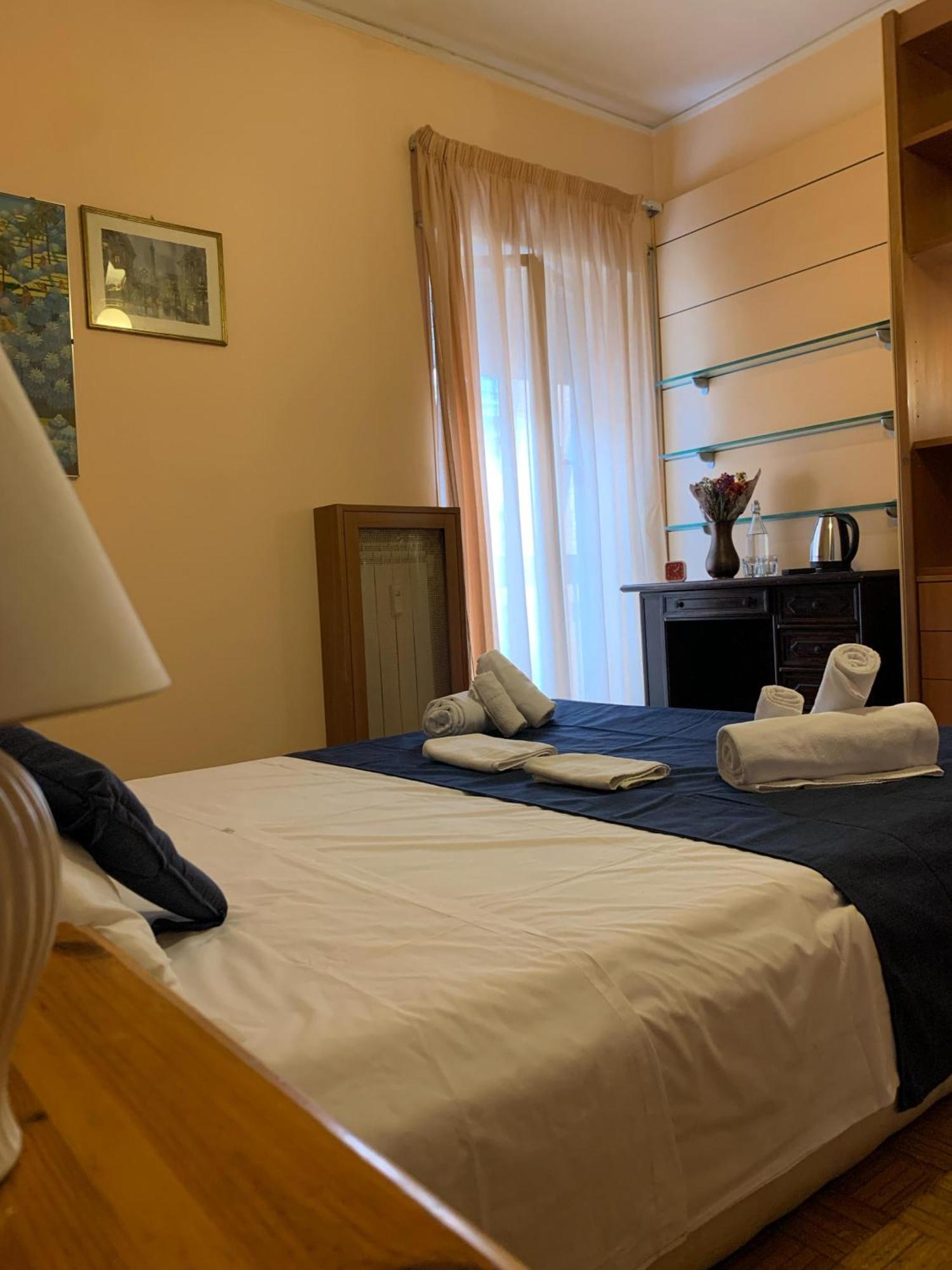 4 Season B&B Roma Buitenkant foto