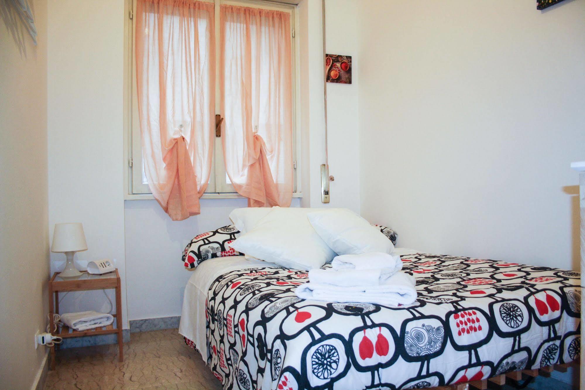 4 Season B&B Roma Buitenkant foto